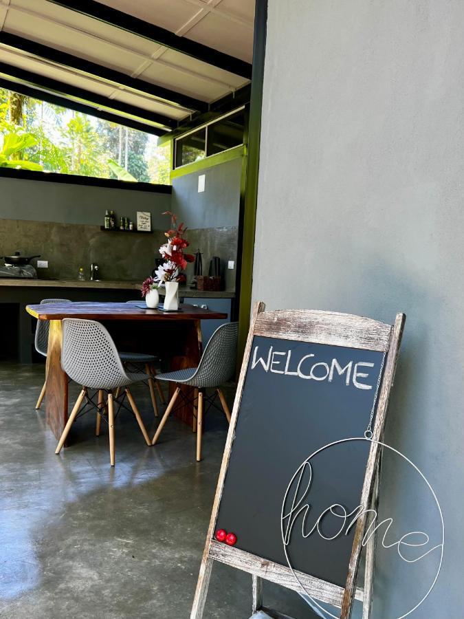 Whispering Wisdom Villa Cahuita Exterior foto