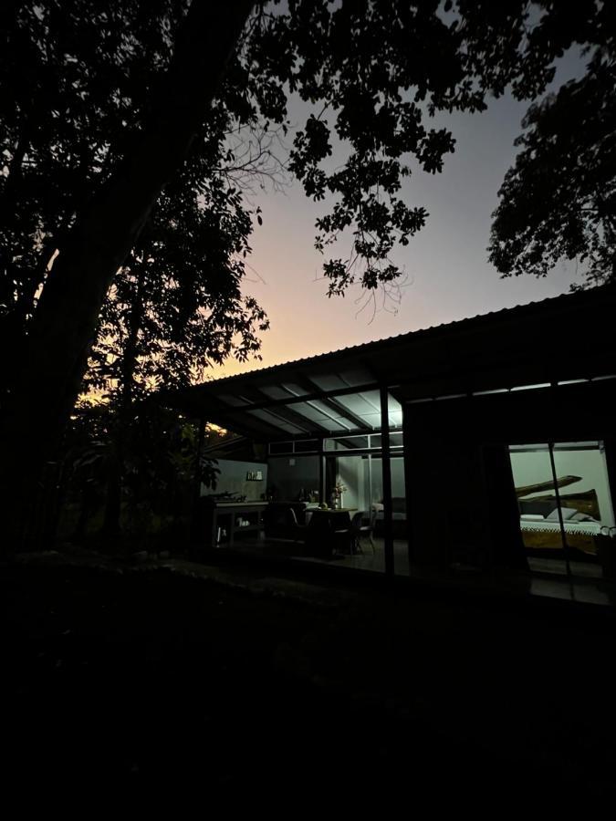Whispering Wisdom Villa Cahuita Exterior foto
